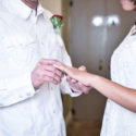 Casei em Vegas: como obter a certidão de casamento no Brasil?