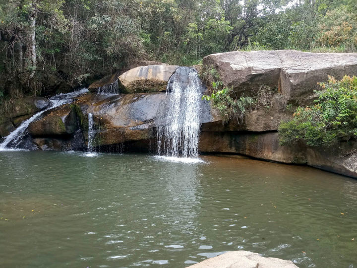 Cachoeira do Paiolinho em Moeda em MG