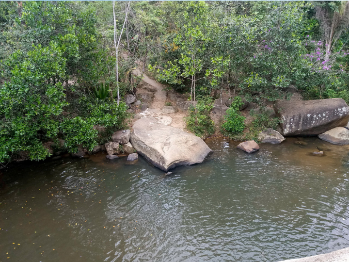 Cachoeira do Paiolinho em Moeda