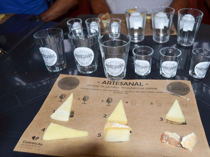 Harmonização de bebidas e queijos em Conceição do Mato Dentro