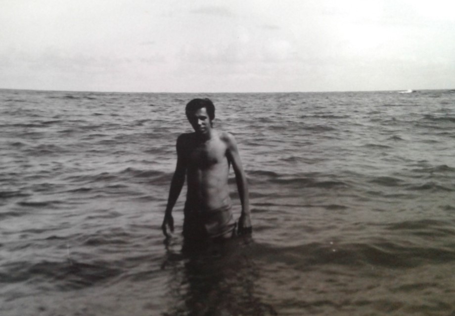 Mar da praia de Itapoã , bahia em 1969