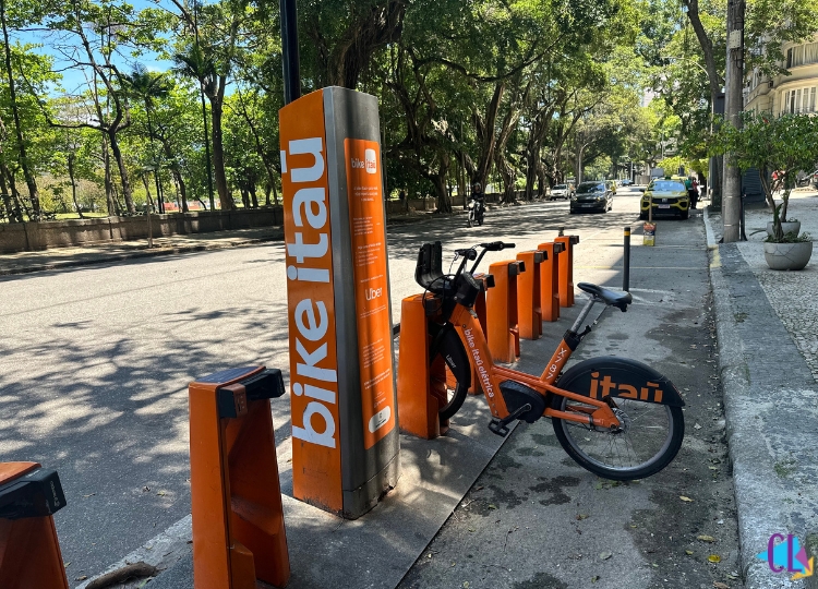Estação bike itaú no bairro flamengo rio de janeiro